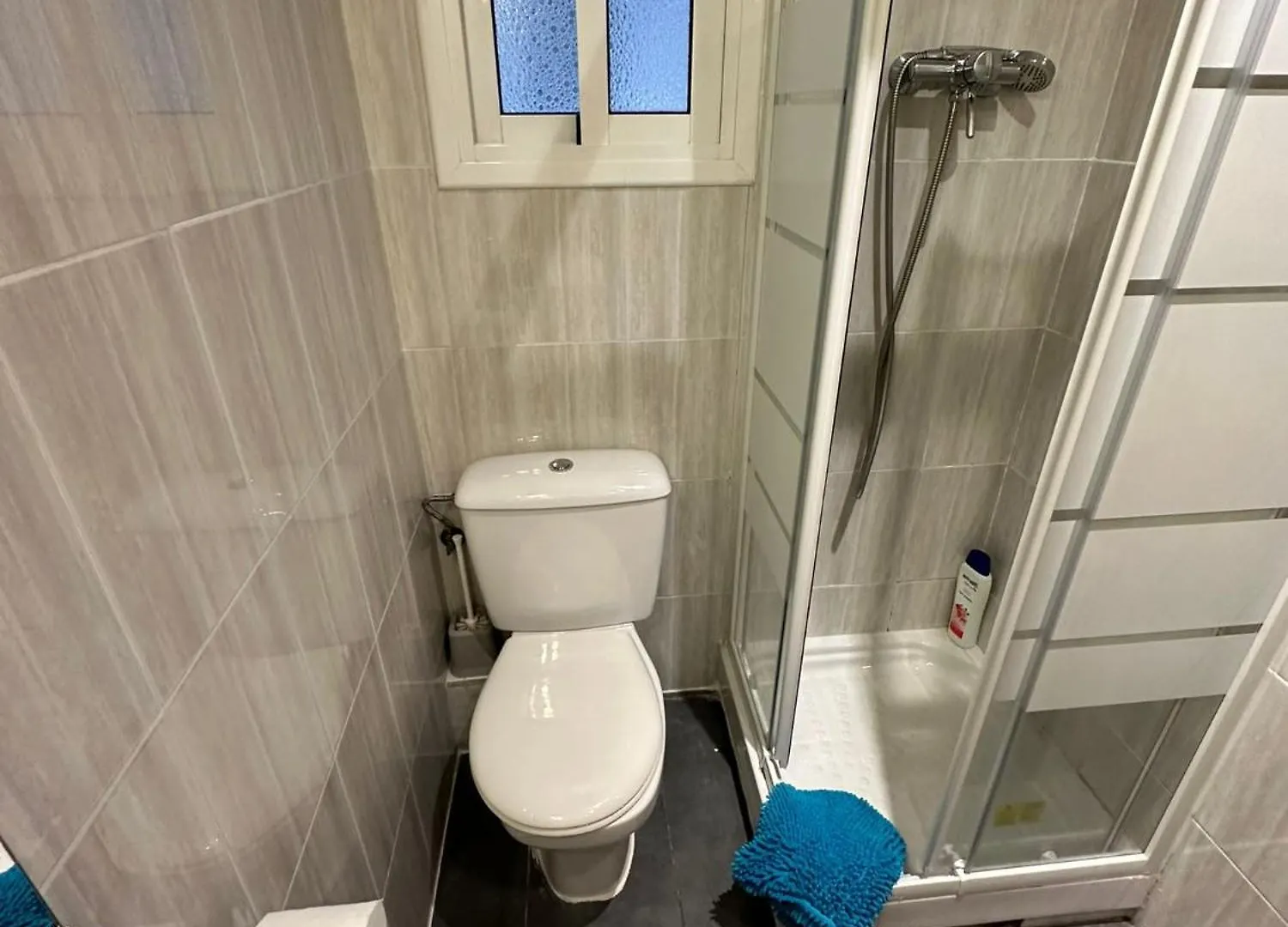 לינה וארוחת בוקר ברצלונה Rooms Aragon