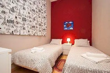 לינה וארוחת בוקר ברצלונה Rooms Aragon ספרד