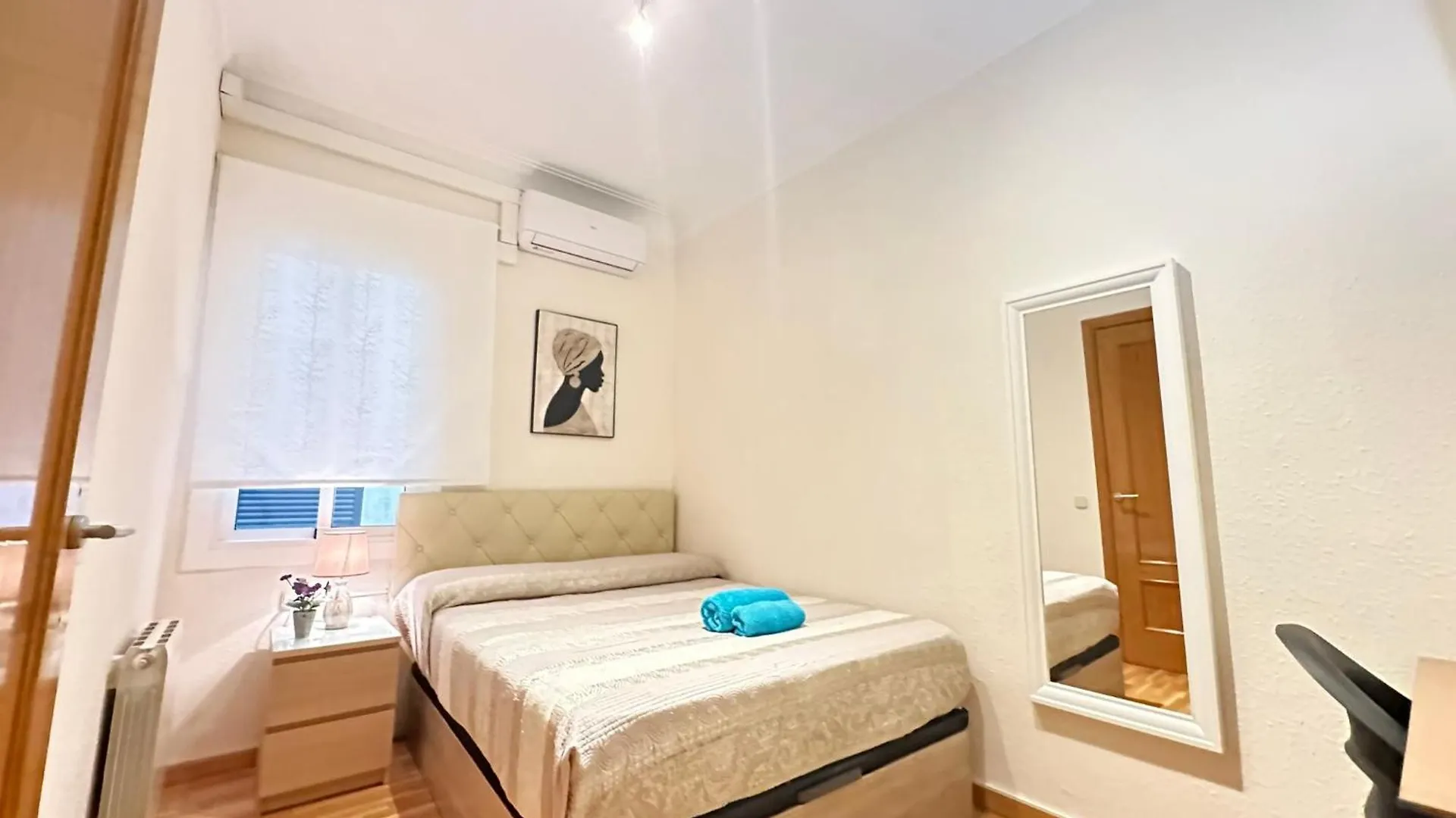 לינה וארוחת בוקר ברצלונה Rooms Aragon
