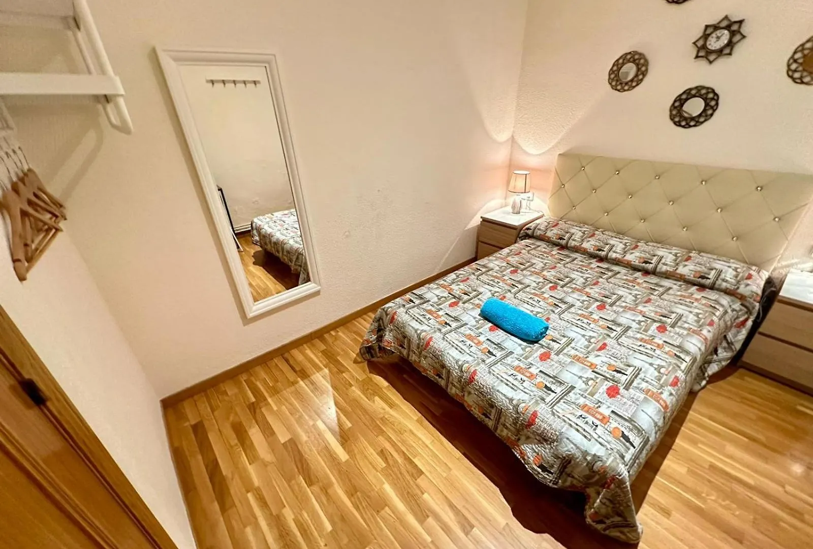 לינה וארוחת בוקר ברצלונה Rooms Aragon ספרד